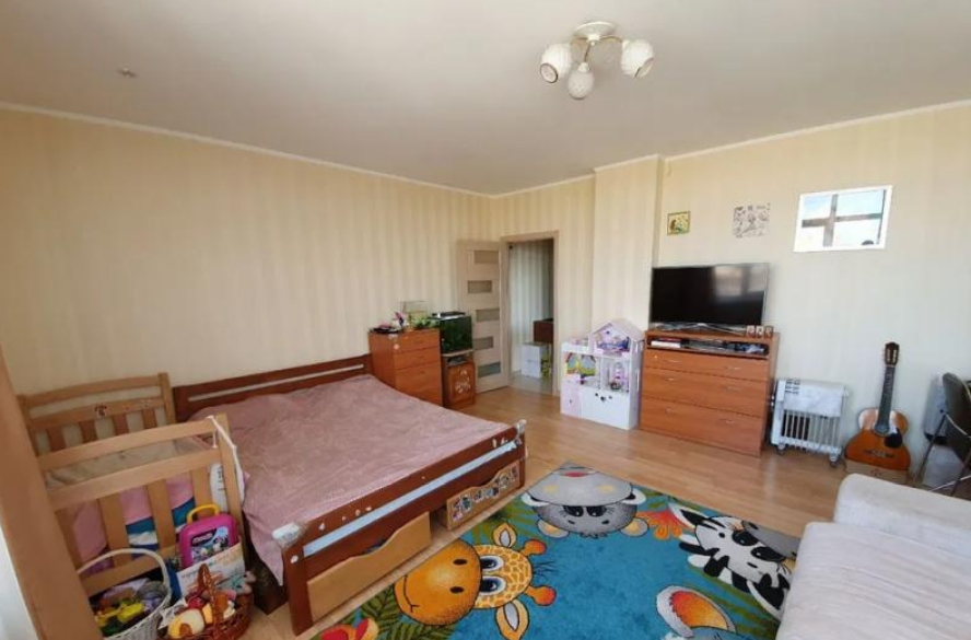 продажа однокомнатной квартиры номер A-173569 в Малиновском районе, фото номер 8